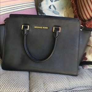 Michael Kors Selma
